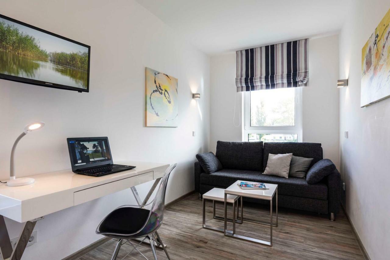 Appartement "Bernstein" Mit Penthouseflair - Oase Am Haff Garz  エクステリア 写真